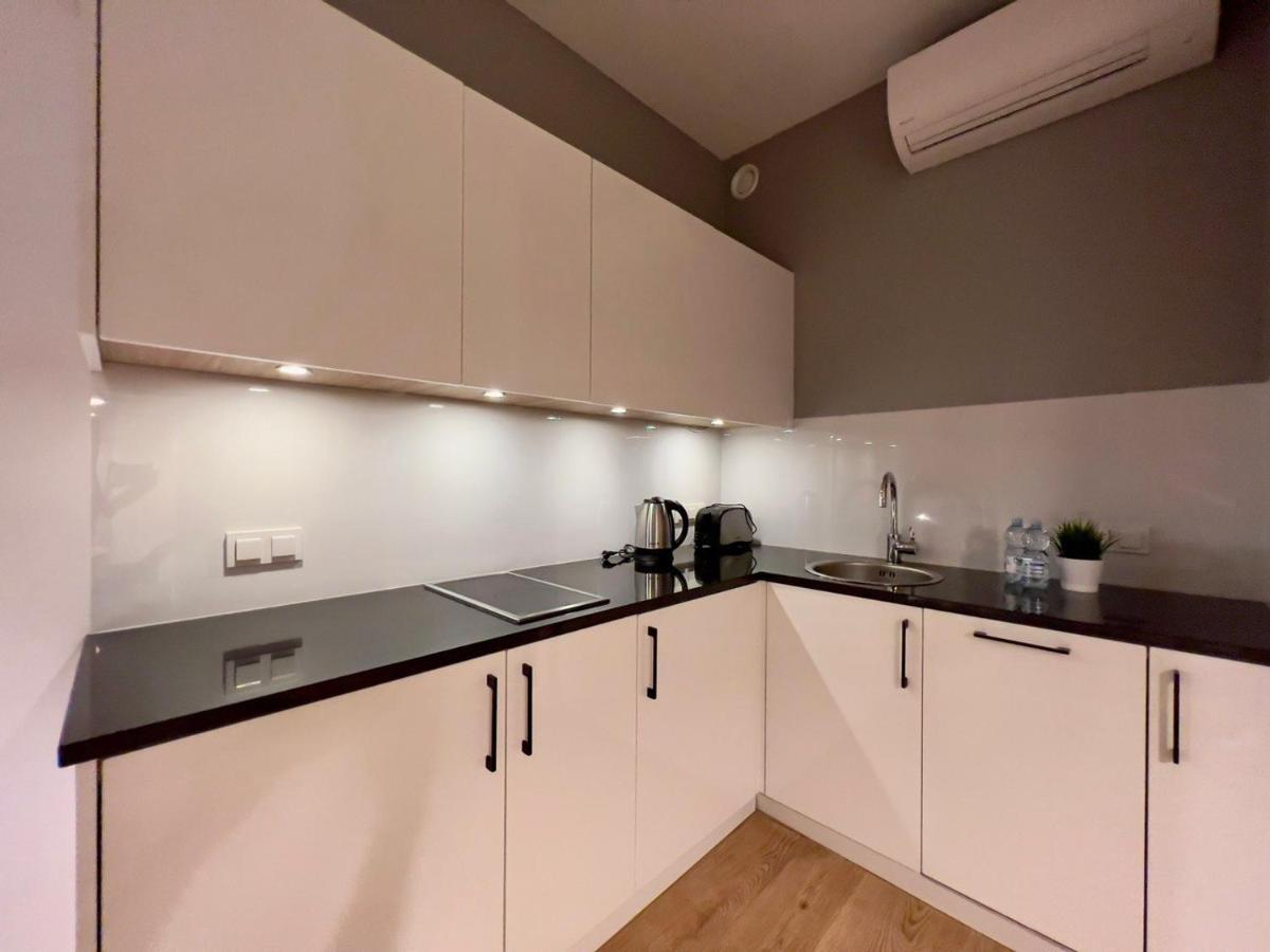 K22 Slawinska 503 Sun-City Apart Warszawa Eksteriør bilde