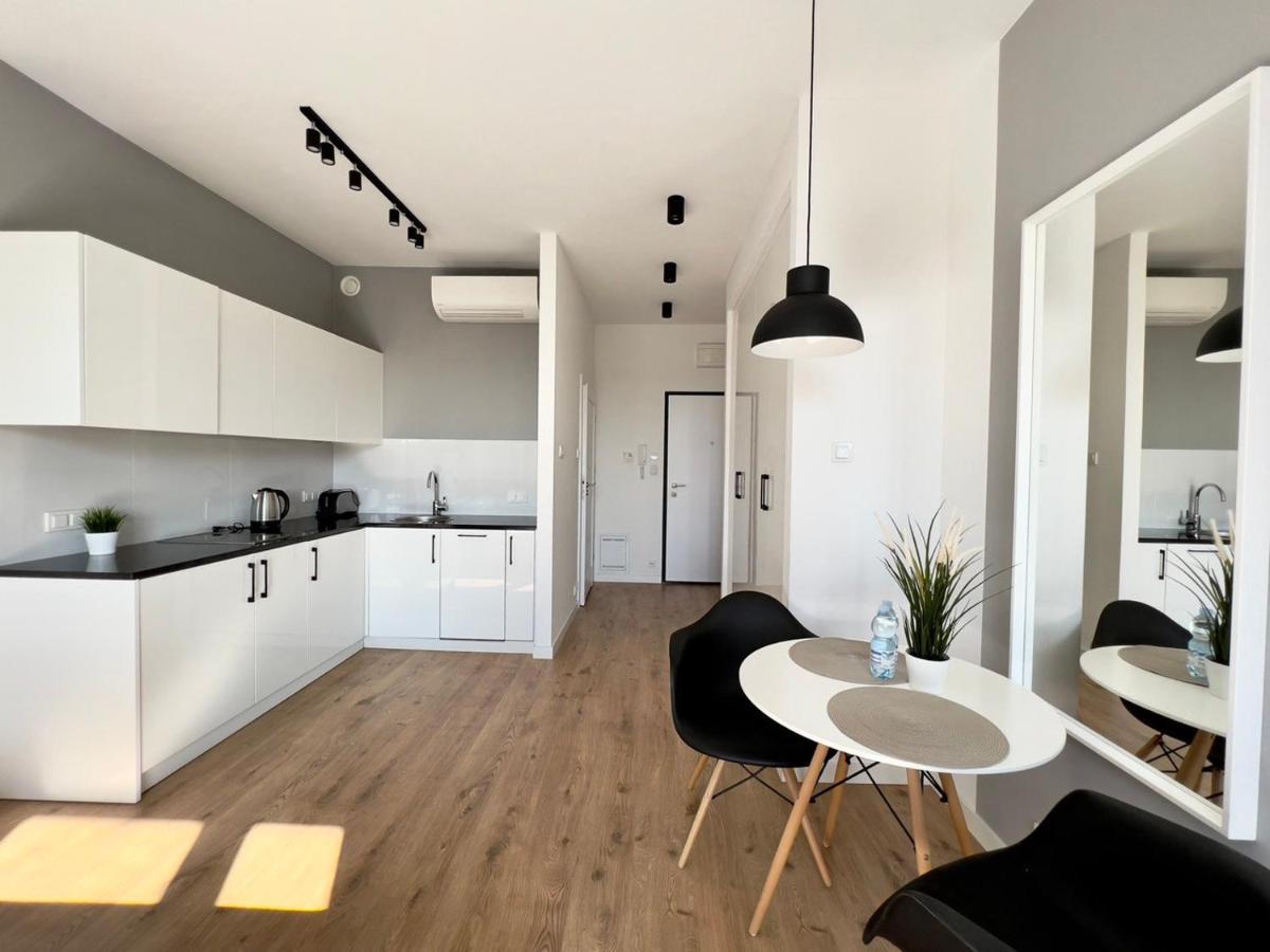 K22 Slawinska 503 Sun-City Apart Warszawa Eksteriør bilde