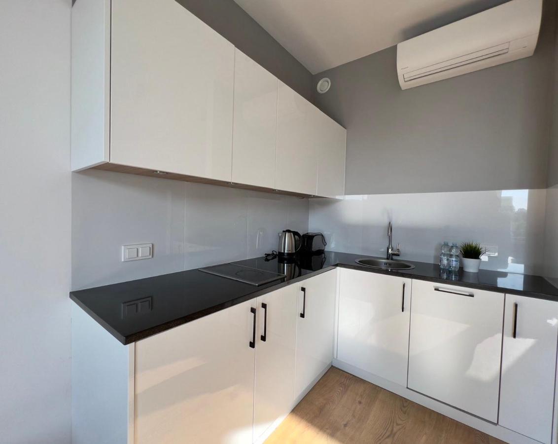 K22 Slawinska 503 Sun-City Apart Warszawa Eksteriør bilde